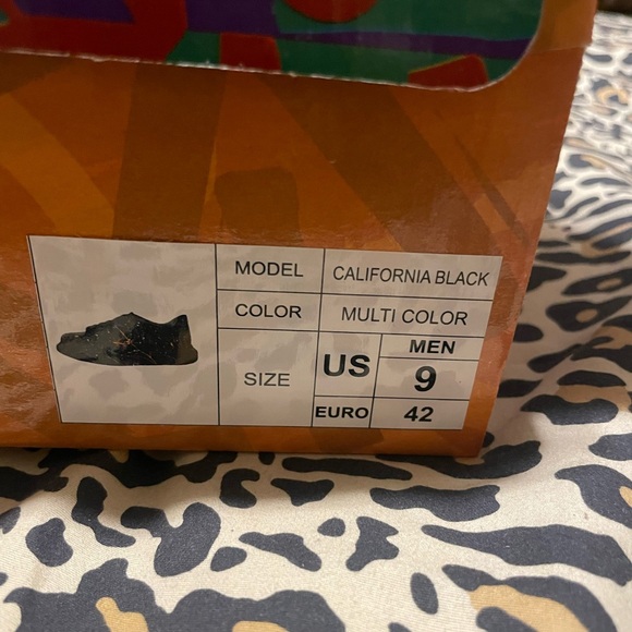 Swagg splash black and multi painted size 9 … new in box make and offer - Picture 7 of 8